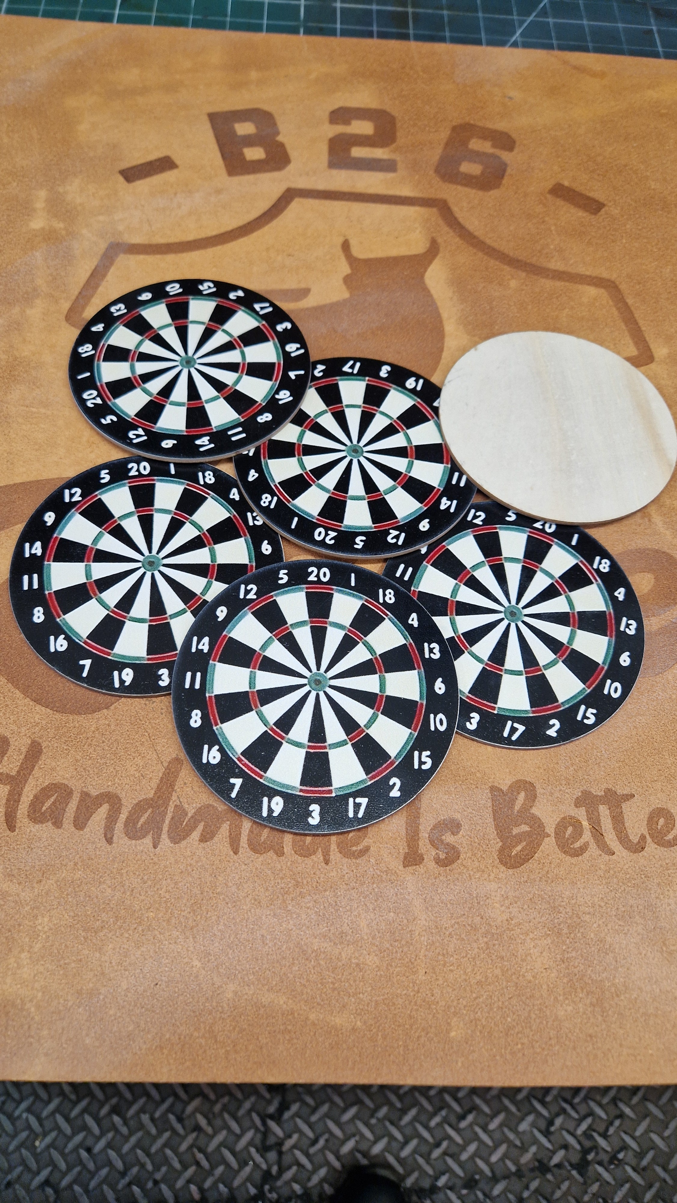 Dart Board Theme Drinks Coasters, Wooden Coasters, Darts Coasters for Beer Glass, Sporting Coaster for Mugs, set of 6