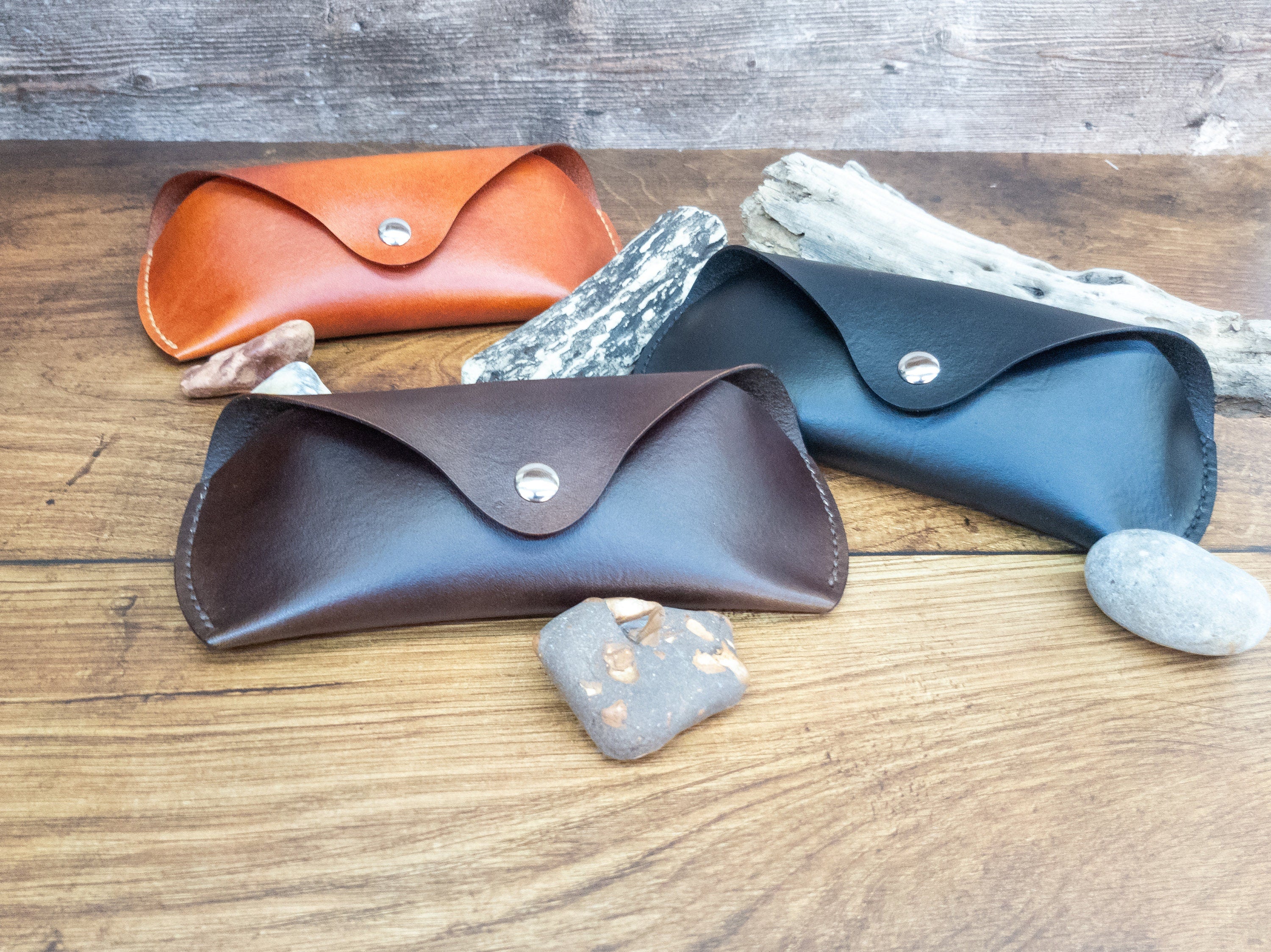 Personalised Leather Glasses Case-Protective specs Case-Handcrafted Glasses Case-Sunglasses Case-Magnetic Button