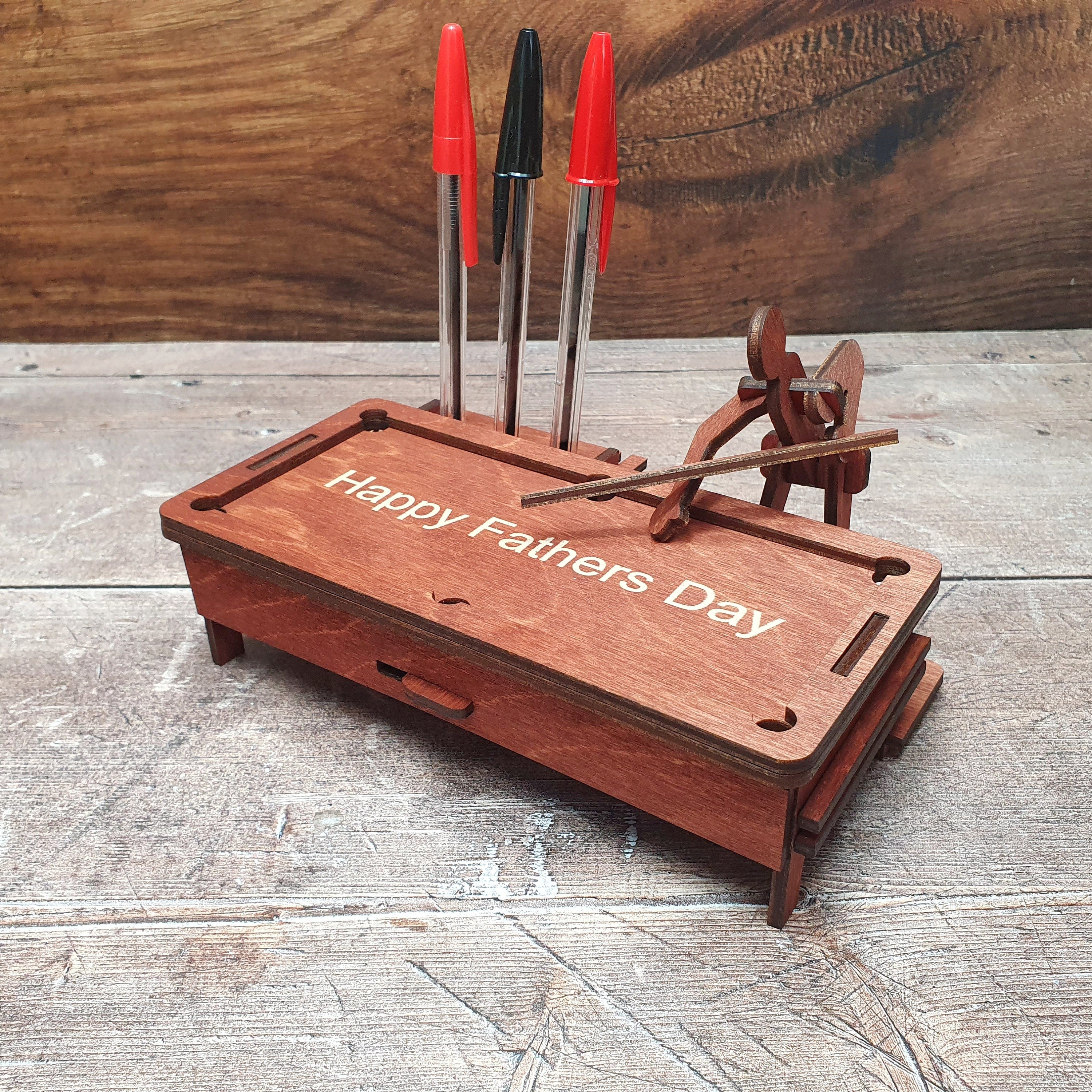 Novelty Snooker Pen Holder Gift, Desktop Snooker Table Wood Ornament, Snooker Gift-Pool Play Gift, Personalised, Billiard Player Gift,