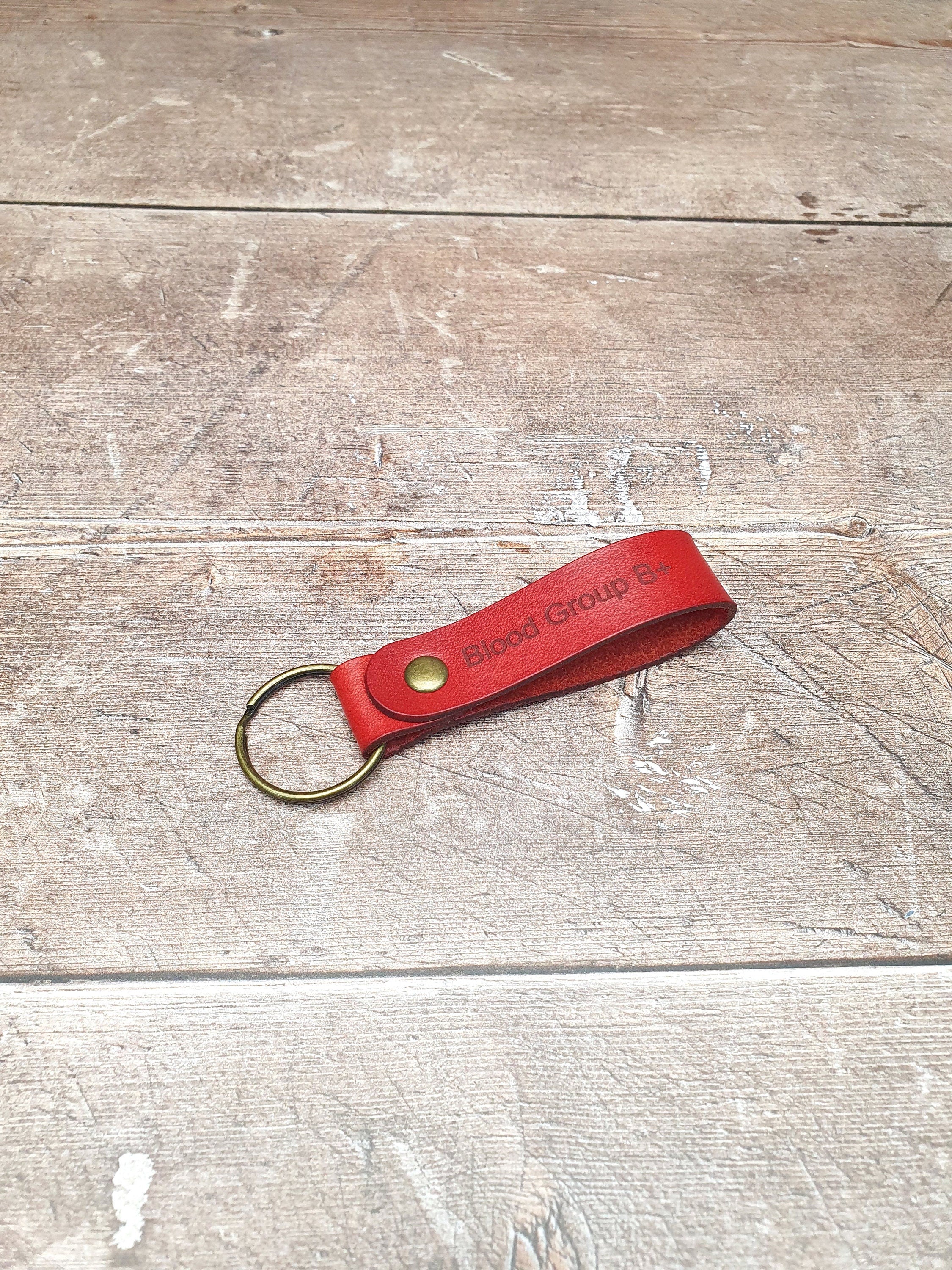 Blood Group Engraved Leather Keychain, Emergency Blood Type Reminder Keyring, Practical Blood Type Identifier Keyring